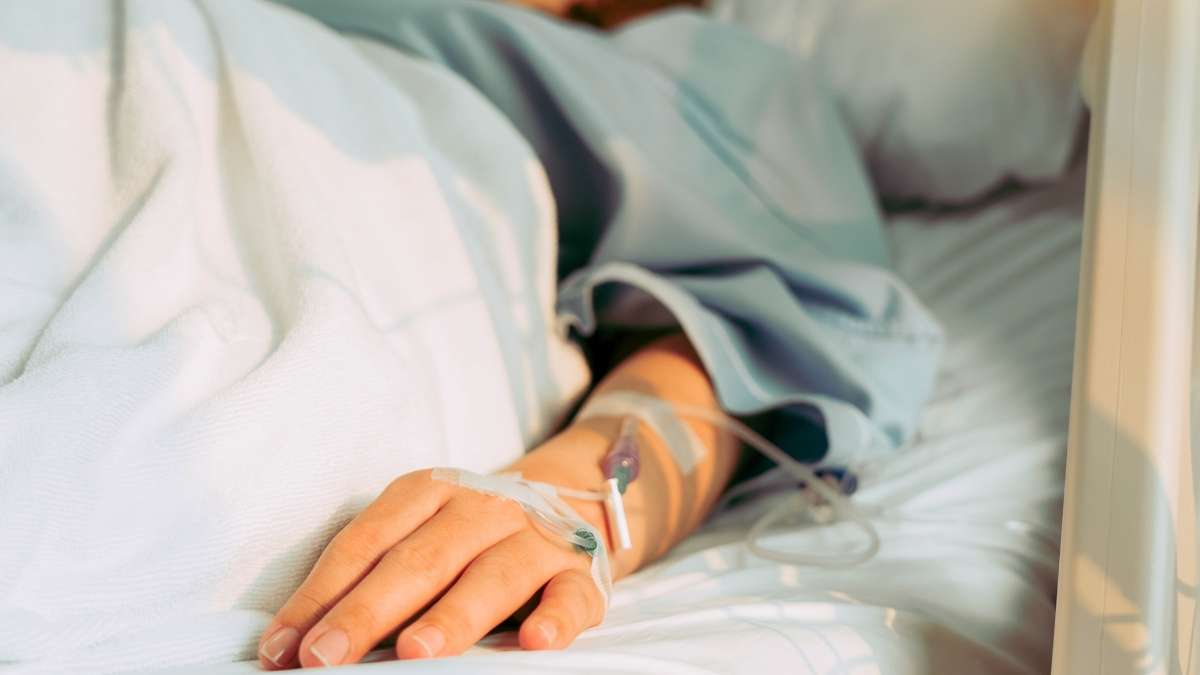 Hyderabad: 1 Dead, 70 Sick In Suspected Food Poisoning Incident At A Hospital In Erragadda