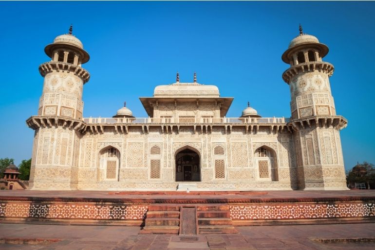 Indian monument built by women (Itimad-ud-Daula)
