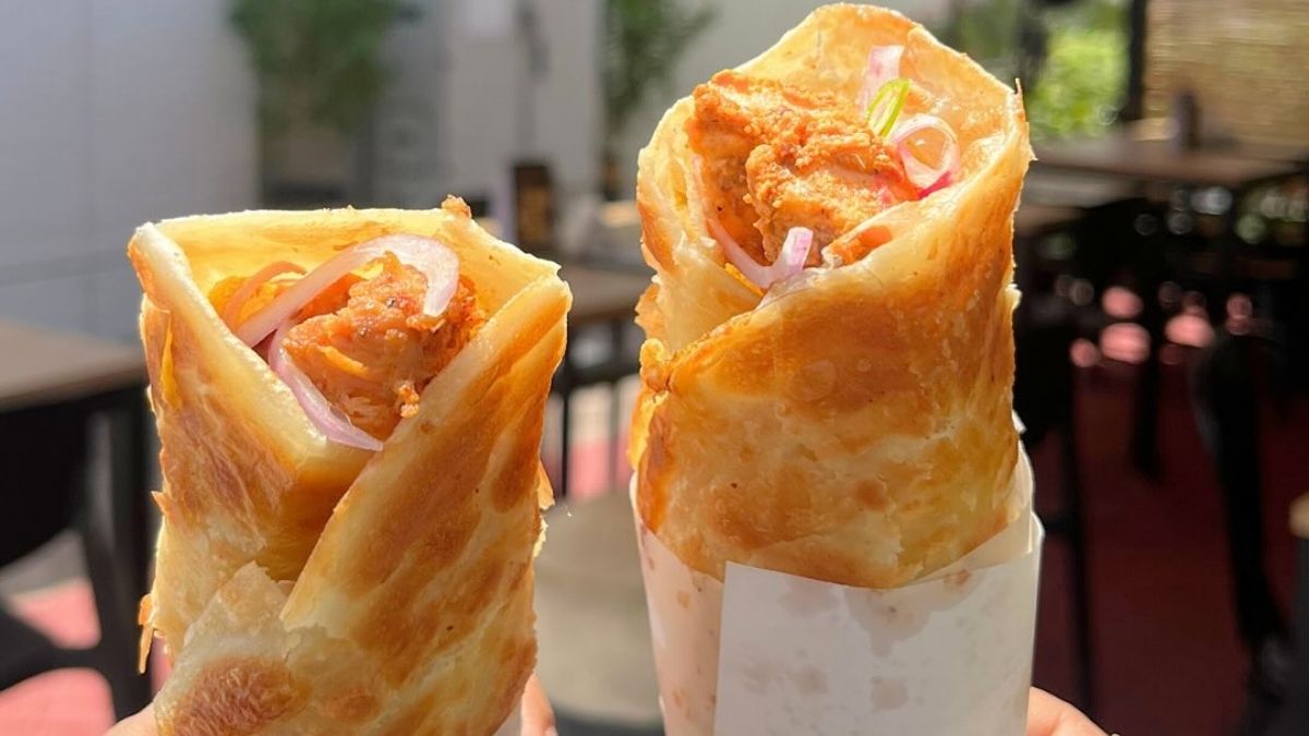 Offering Kolkata’s Special Kathi Roll Since 1948, Visit Azad Hind In Dubai For A Feast!