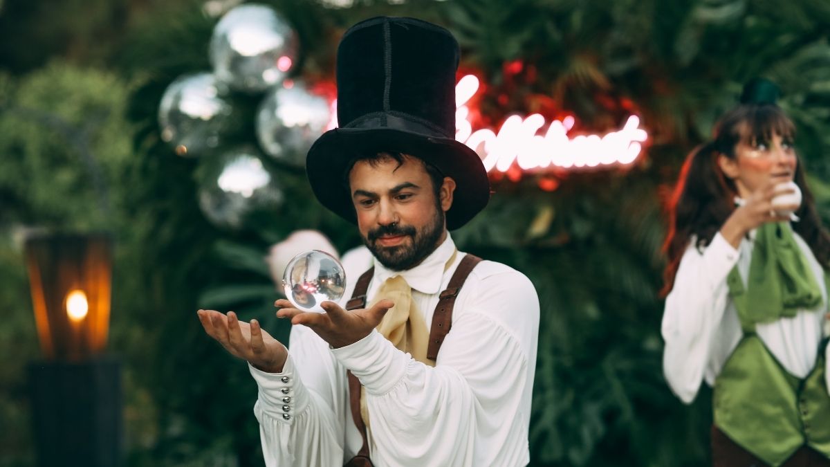 There Is A UAE App, ‘MADE’ That Helps Magicians, DJs & Creators Find Jobs In Dubai