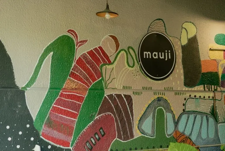 Mauji cafe