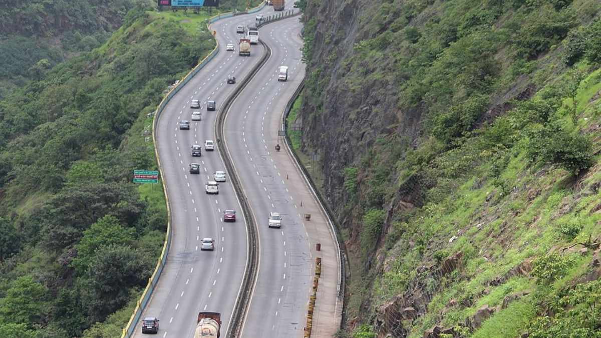 Important! Your FASTag Annual Pass Will Not Be Applicable On These Major Routes In Maharashtra