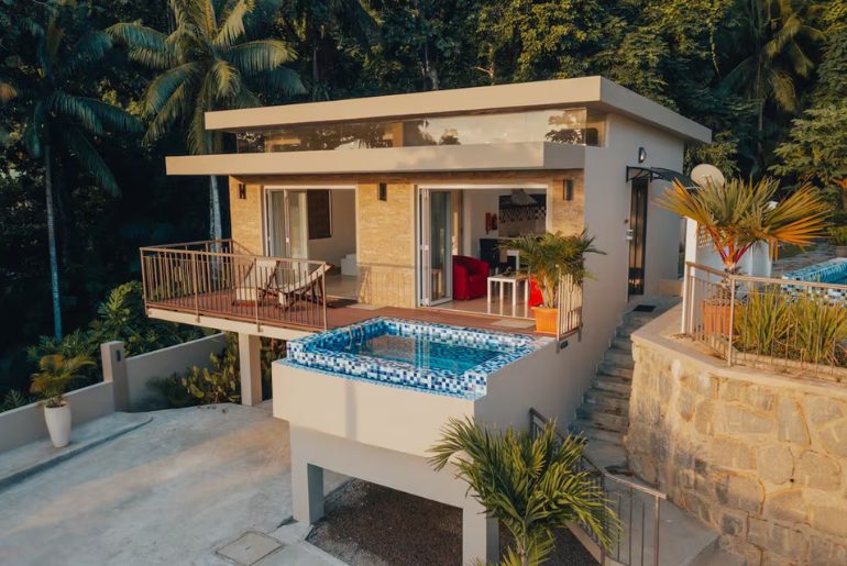 seychelles airbnb