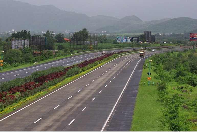 Mumbai–Pune Expressway speed limit 