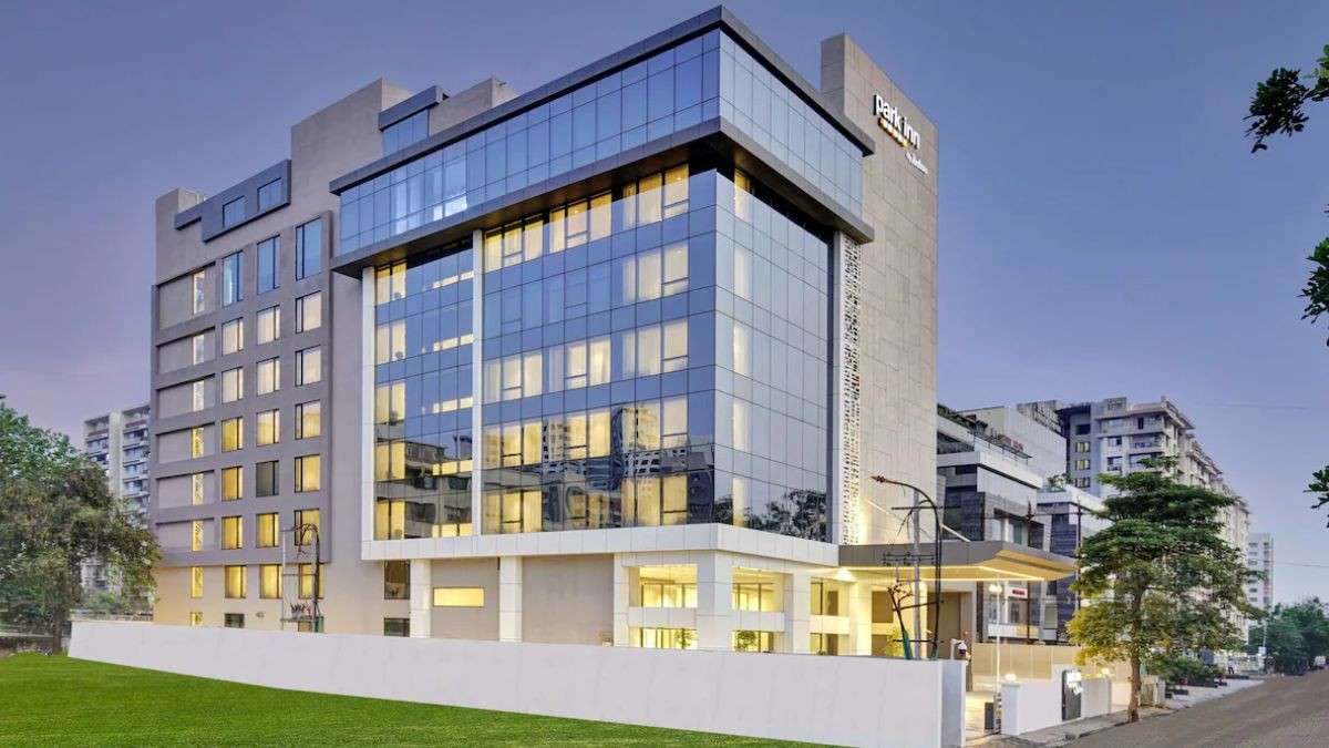 10 Luxury Hotels In Surat That Won’t Break The Bank