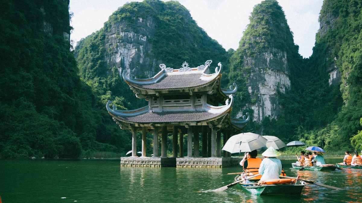 8 Countries Indians Can Visit Under ₹1 Lakh From Mumbai, Delhi, Kolkata And Bangalore