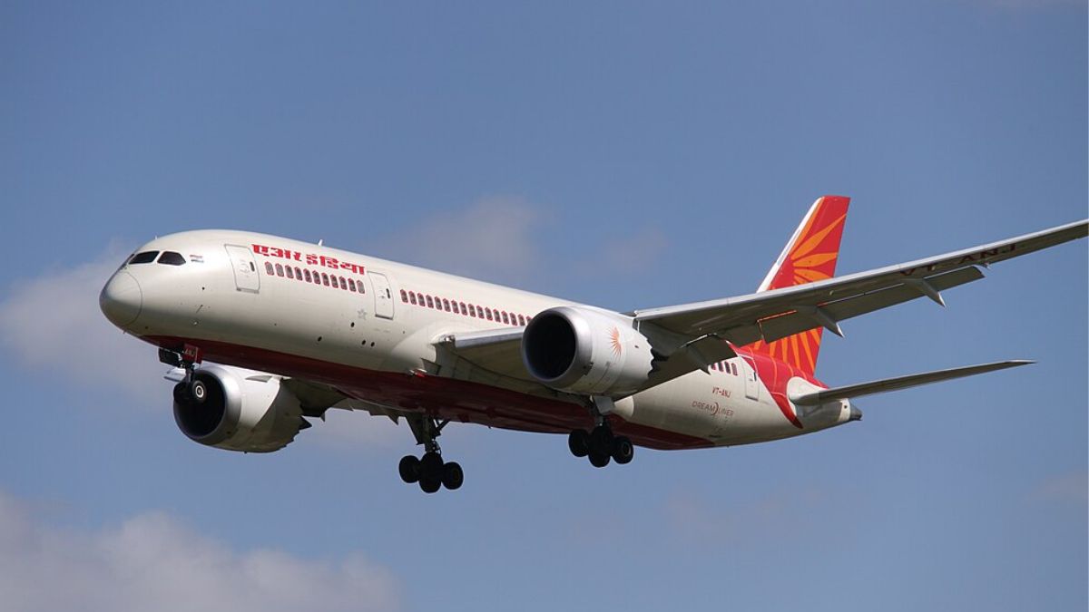 Air India San Francisco-Bengaluru Flight Delayed By 8 Hrs; Faulty Door Forces Take-Off Without Business Class