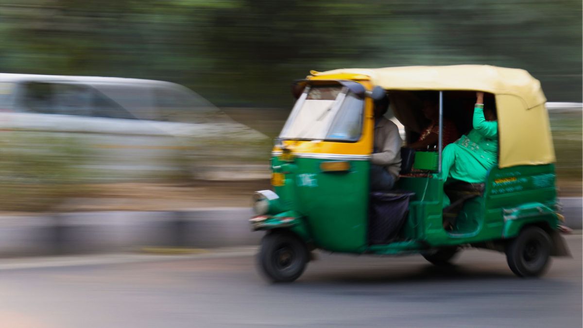 Your Bangalore Auto Rides Are Getting Dearer As RTA Hikes Auto Rickshaw Fares; Check Other Rates Here