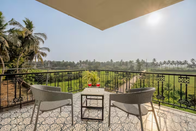 Balinese Villa With Private Pool in Benaulim