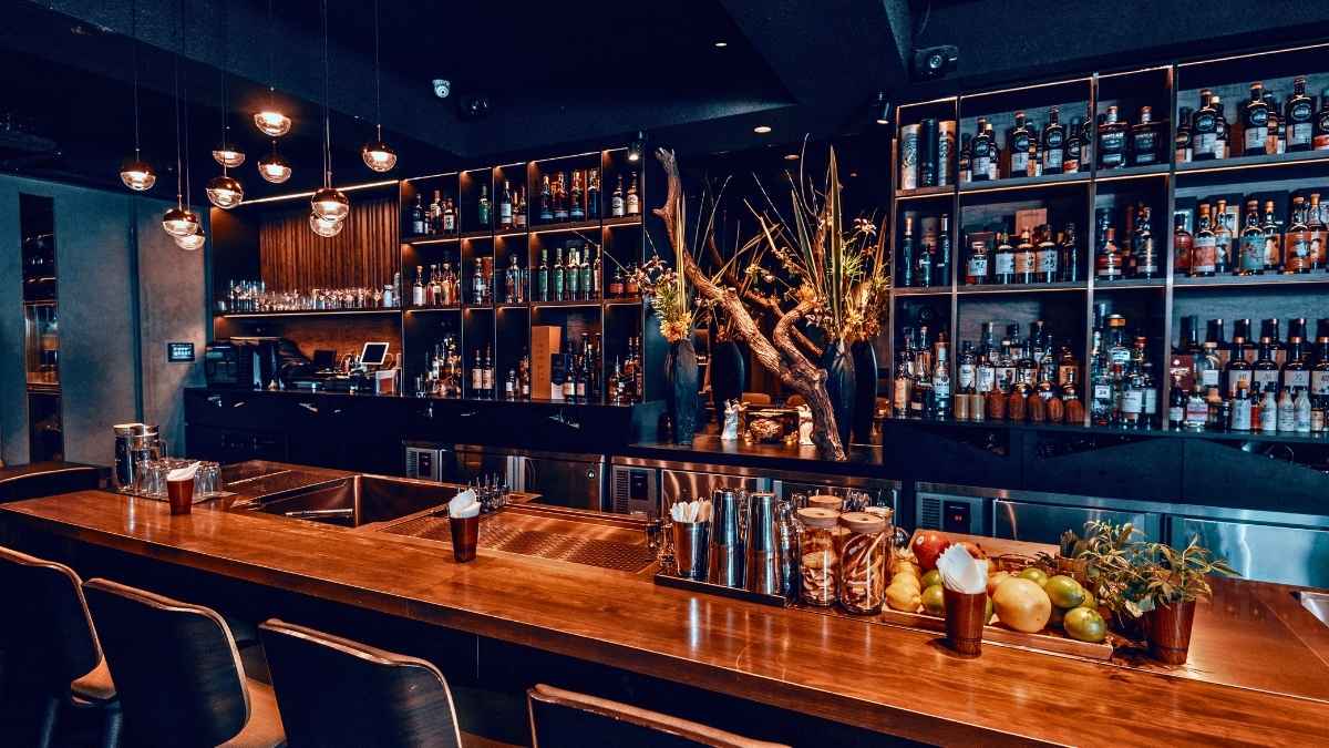 Maharashtra Bar Bandh: 20,000 Bars Shut Today To Protest Against Liquor Tax Hike