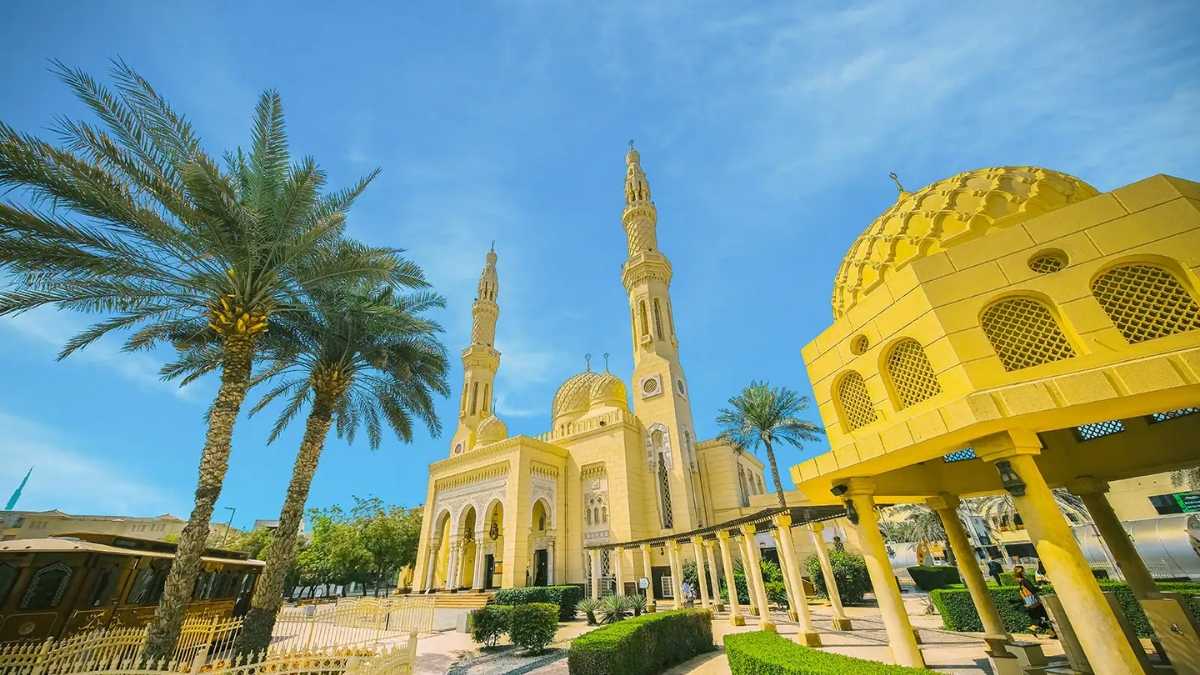 Dubai To Welcome 40 New Mosques In 2025 With AED150M Budget To Serve 15,850 Worshippers