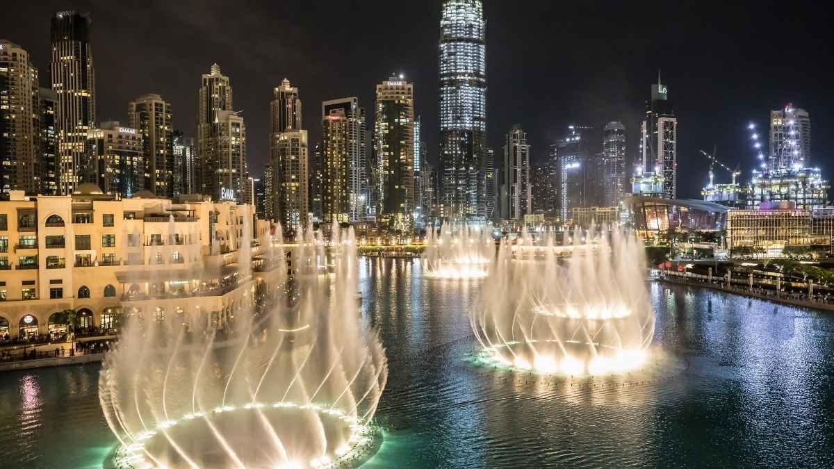 Dubai Named The Third Prettiest & Safest City At Night!