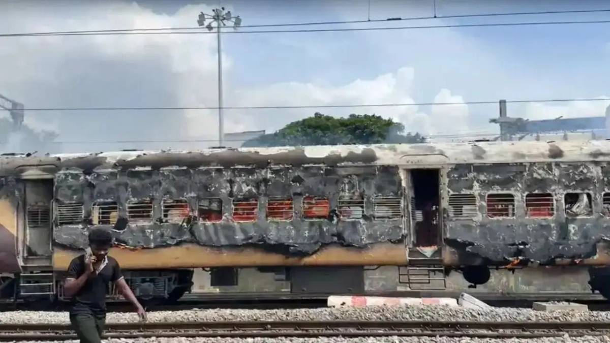 Fire Erupts On Hisar Express Near Tirupati; Quick Action Saves Vande Bharat Passengers