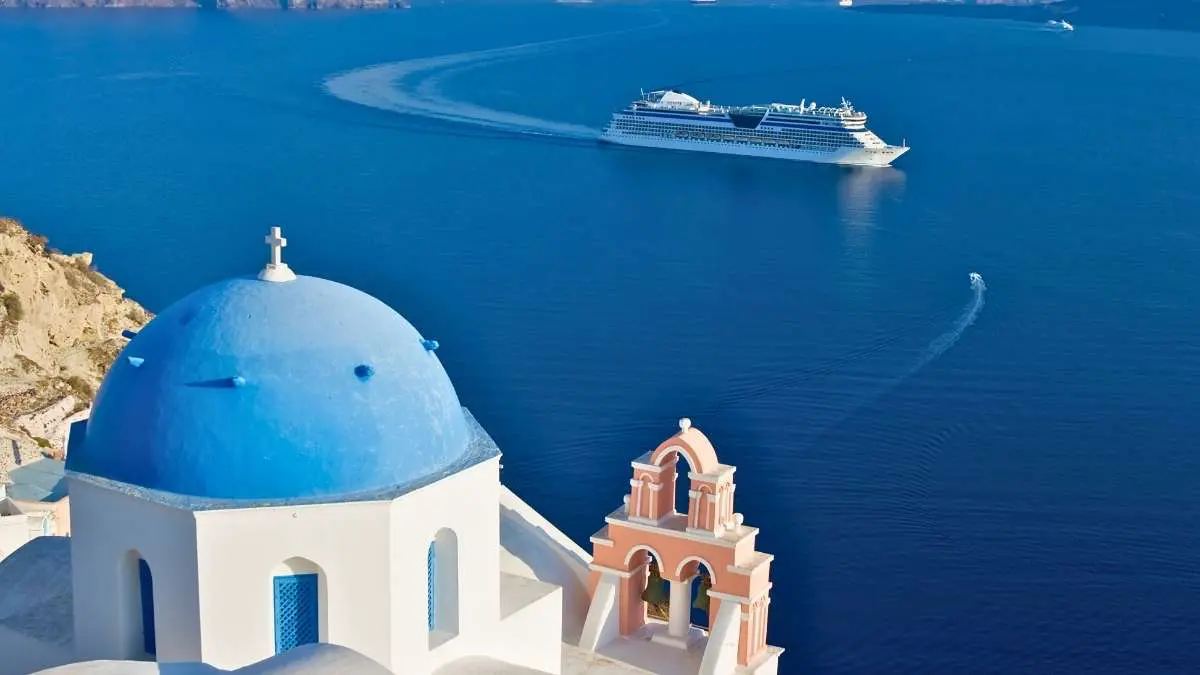 Greece Introduces New Cruise Passenger Tax At THESE 2 Popular Islands; Details Inside