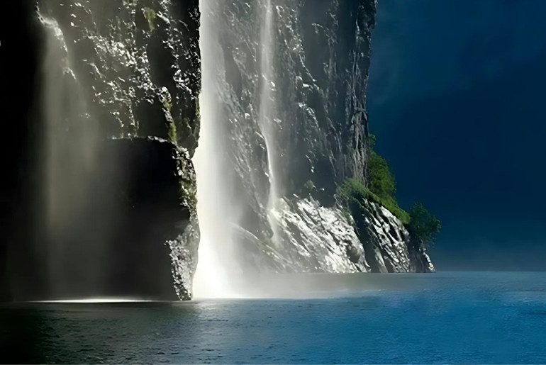 Kunchikal Falls Tallest Waterfall India