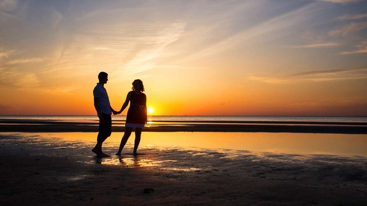 Mumbai: Insta Page Under Fire For Posting Couple Videos Without Consent; Netizens, “New Day, New Low”