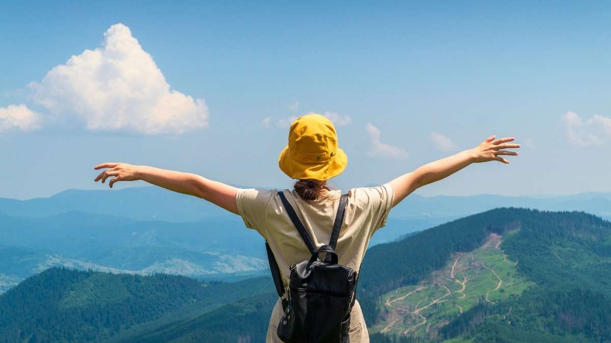 What Is The Naked Flying Travel Trend? And No, It Isn’t What It Sounds Like!