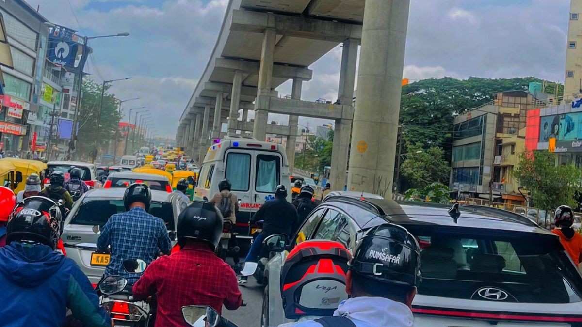 Bengaluru Traffic Police Suggest Mid-Week WFH And Staggered Work Timings To Ease ORR Congestion