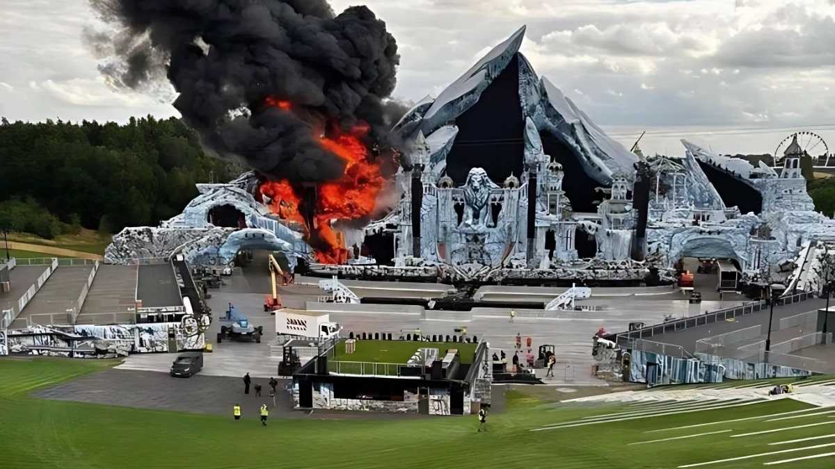Just A Day Before Opening, Tomorrowland’s Main Stage Engulfed In Flames