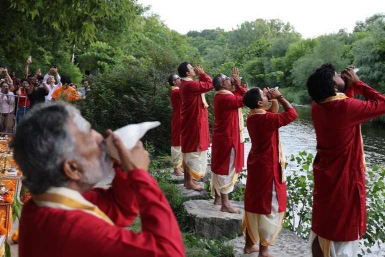 ganga aarti in canada