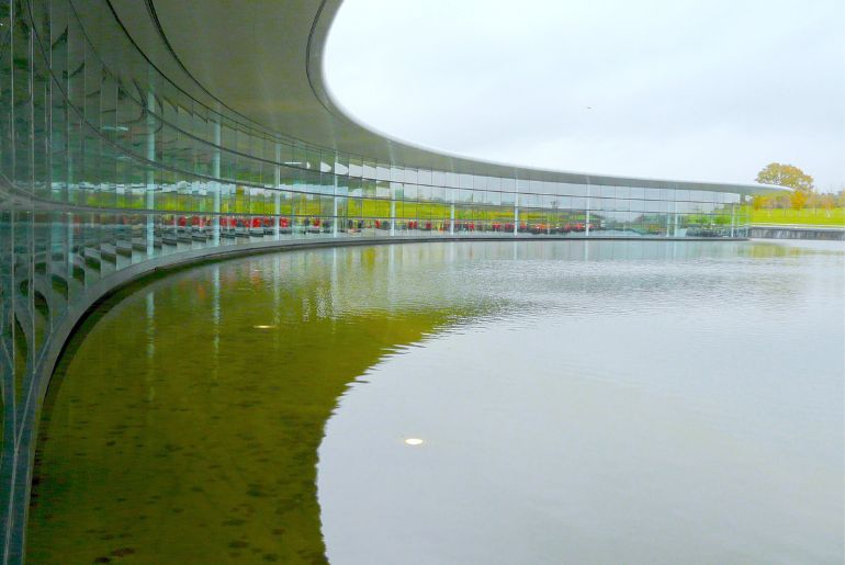 McLaren Technology Centre