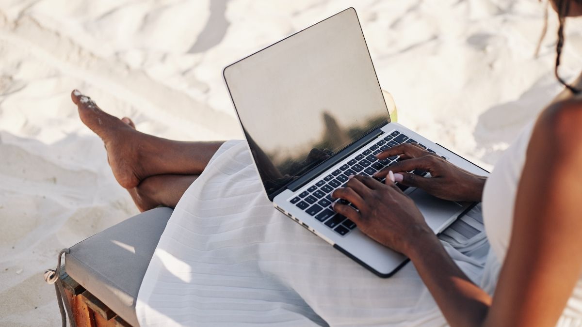 UAE Earns The Second Rank On Digital Nomad Index & Here’s A Look At The Top 10!