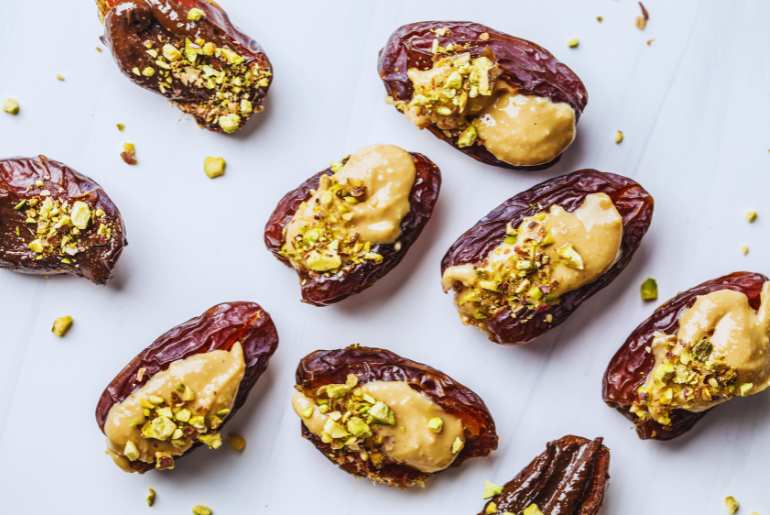 Ways To Include Dates In Diet