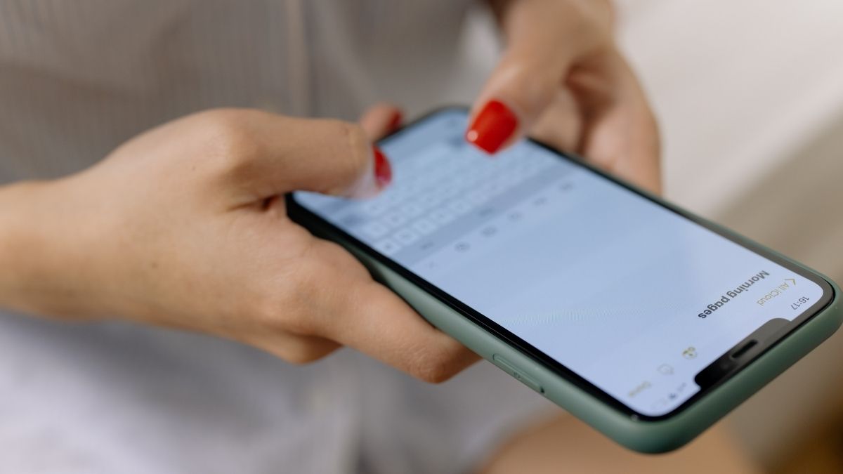 Stay Connected On The Go, As All Dubai Intercity Buses Offer Free Wifi! Details Inside