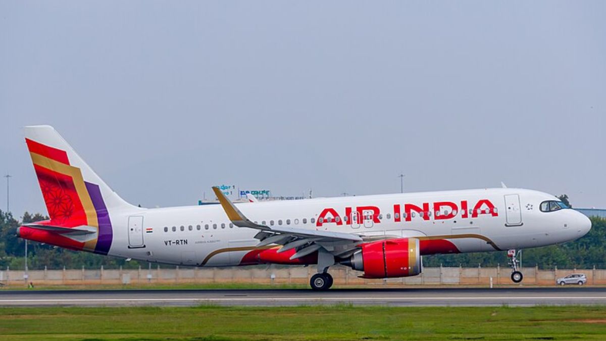 Air India Delhi-Milan Flight Cancelled; Boeing 787 Dreamliner Faces Technical Snag Before Take-Off