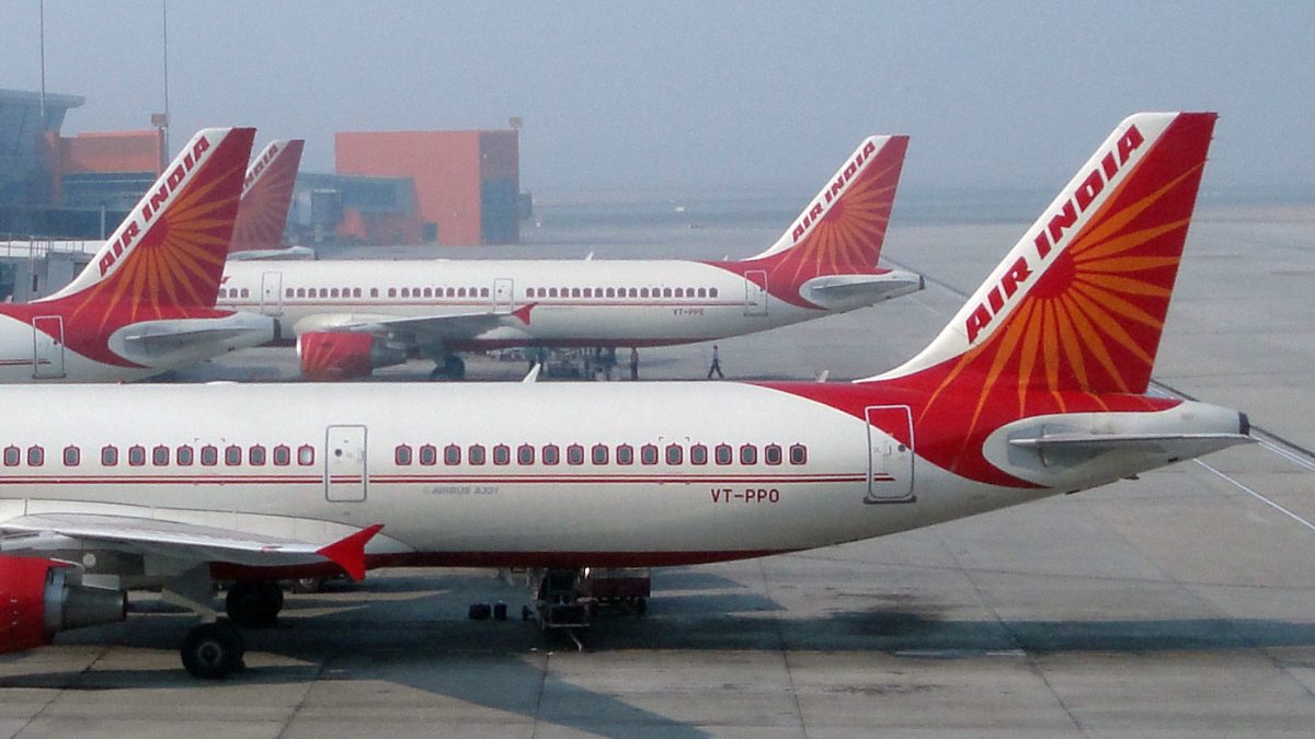 IndiGo Reports Record ₹7,587 Crore Profit While Air India, Akasa Air, SpiceJet Struggle With Losses In FY25