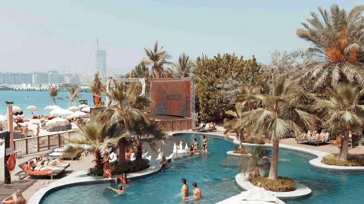 Craving A Pool Day? This Iconic Beach Club In Dubai Is Offering A Free Pass This Summer!