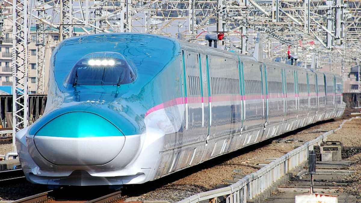 Soon, Travel From Mumbai To Ahmedabad In Just 2 Hours As India’s 1st Bullet Train Corridor Is In The Works
