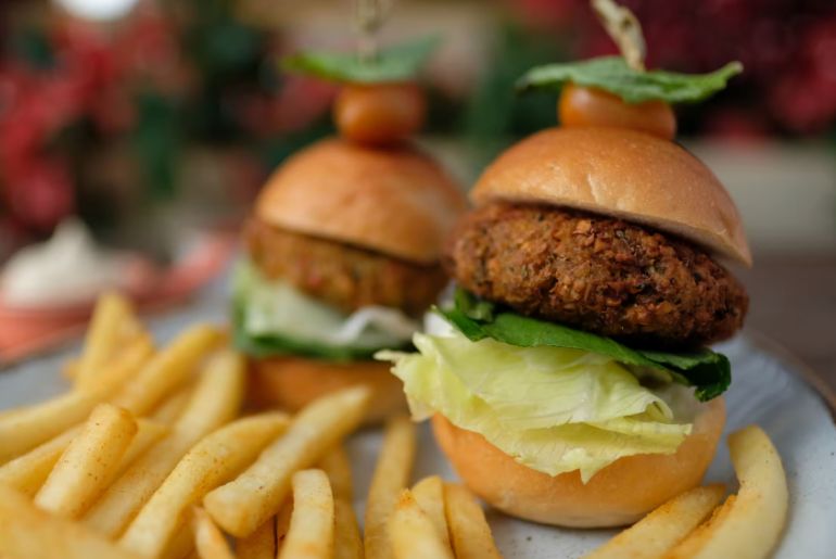 Kynd cafe pune