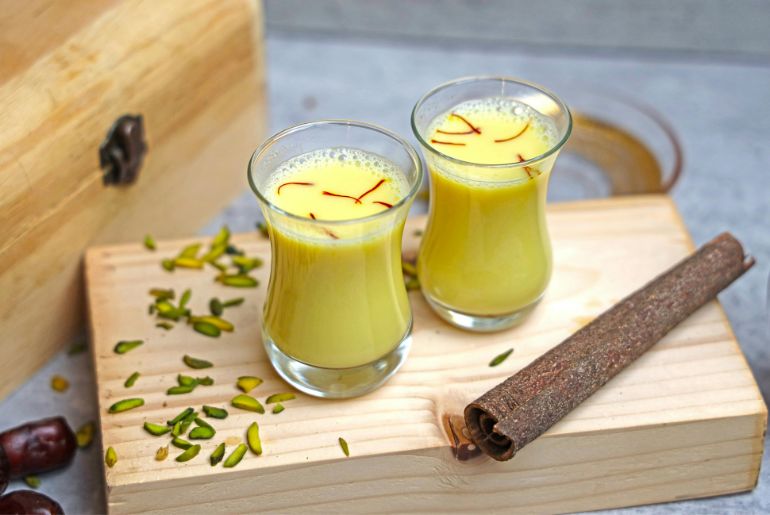 Benefits of turmeric milk 