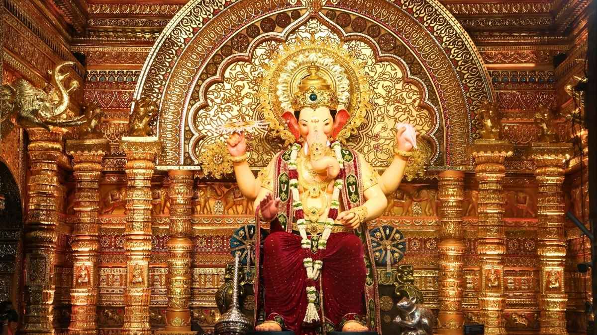 Lalbaugcha Raja 2025 First Look Unveiled: Theme, Mandap Look & All About This Iconic Mumbai Mandal