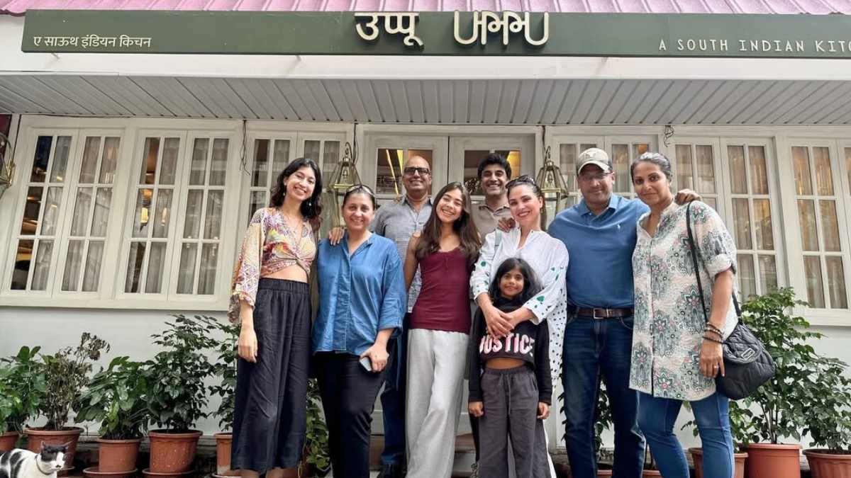Lara Dutta Recommends THIS Newly-Opened South Indian Spot In Mumbai For Dosa & Filter Coffee