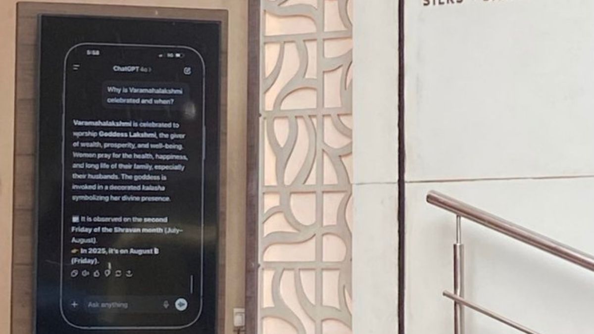 Smart Marketing Strategy? A Bengaluru Saree Shop’s ChatGPT-Style Display Ad Is Taking Over The Internet