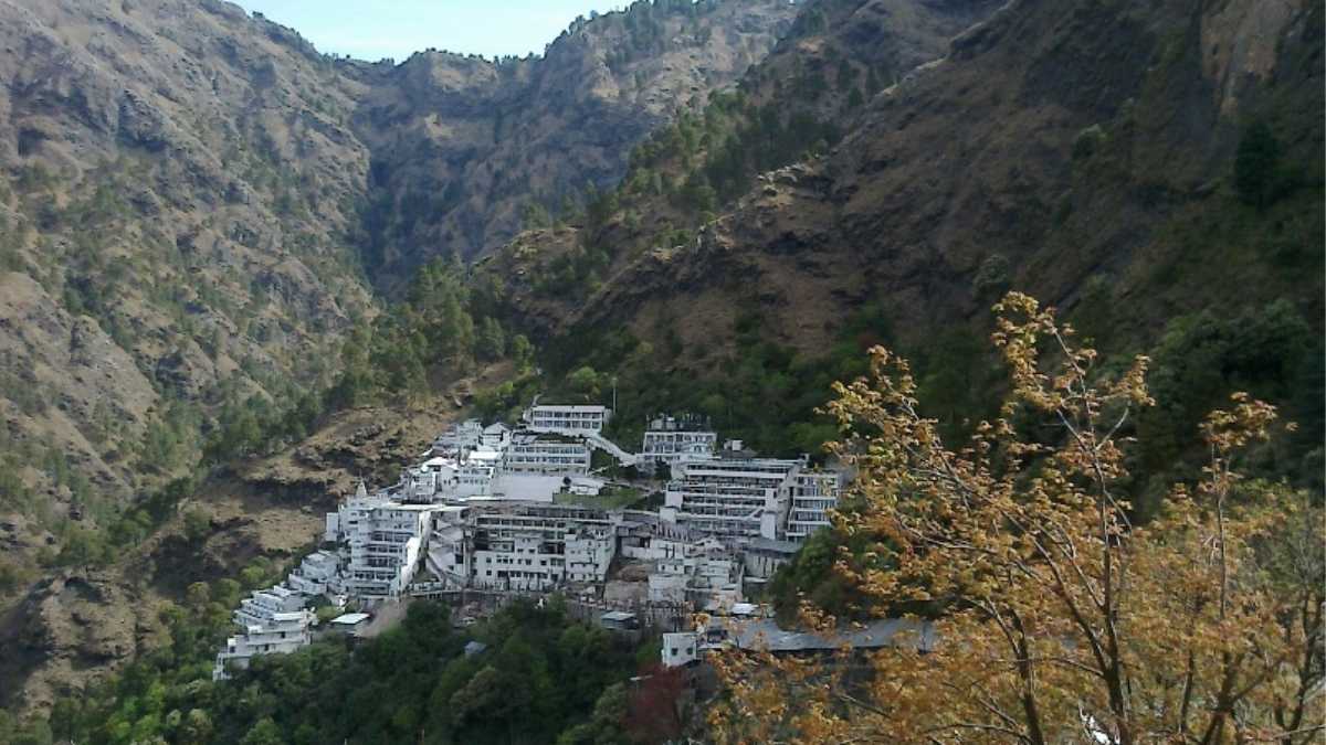 Vaishno Devi Yatra In J&K Temporarily Suspended Due To Heavy Rain; Landslides Claim 5 Lives, Injure 14