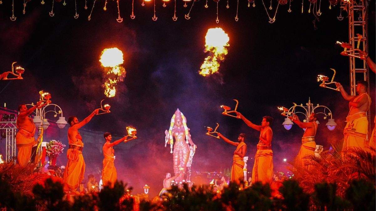 Inspired By Ganga Aarti, Karnataka Has A Cauvery Aarti In Mysuru For Navratri; Details Inside