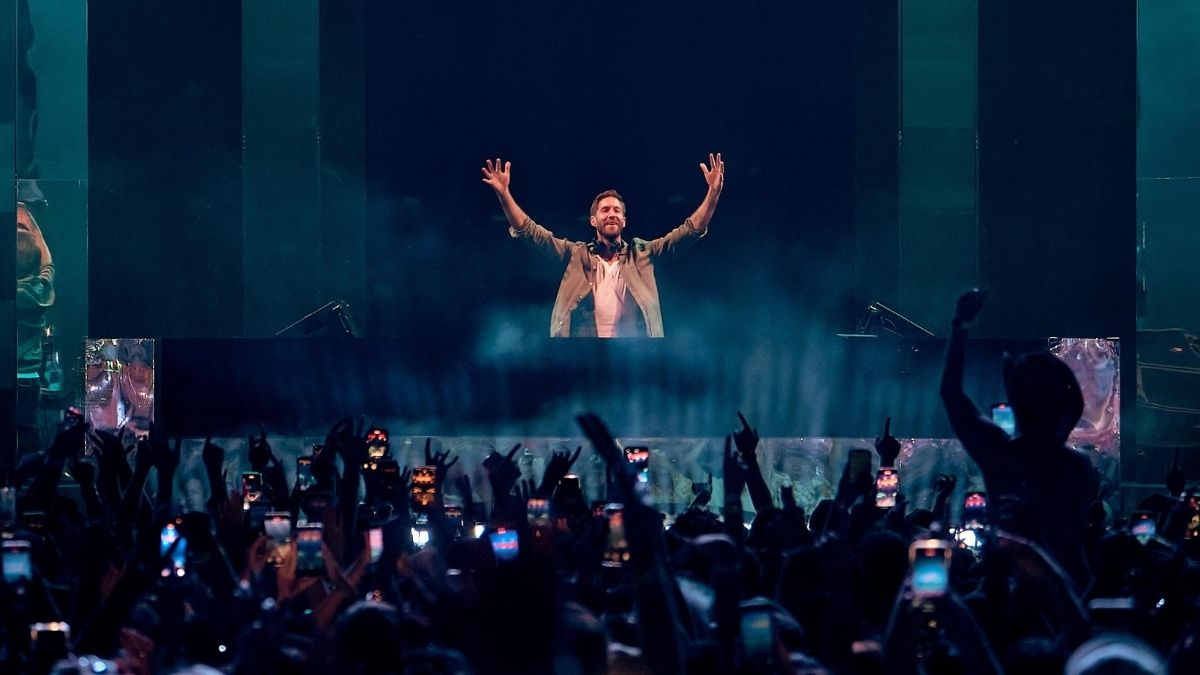 Calvin Harris Is Returning To Ushuaïa Dubai This November, And Tickets Are Already On Sale!