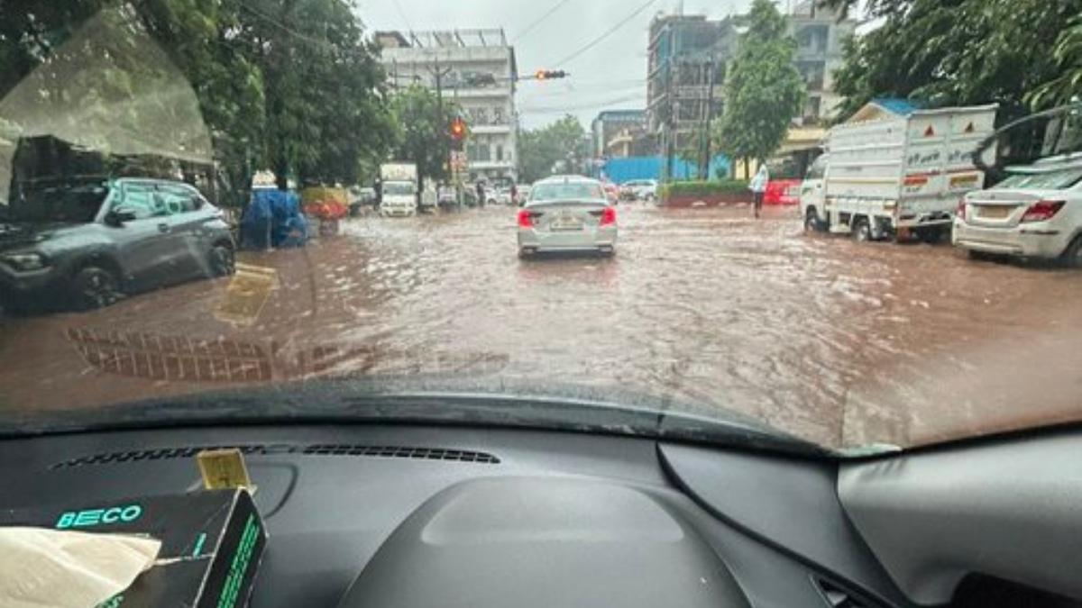 Relief Camps Submerged, Flyover Collapses As Yamuna Rises To 207.47m In Delhi-NCR