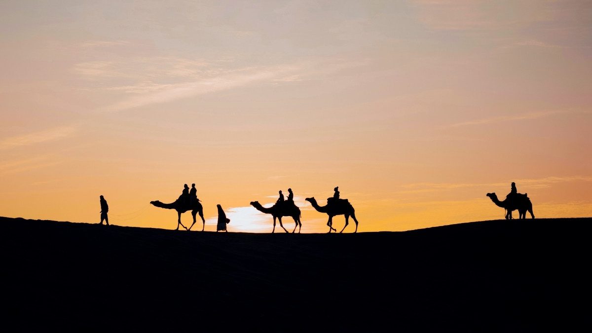India Sees 18% Jump In Travel Bookings Between Navratri & Diwali; From Rajasthan To Bali, Most-Searched Spots Here!