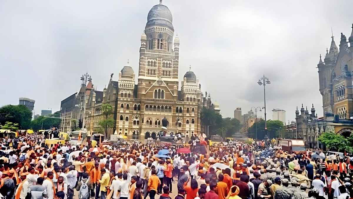 Mumbai Gridlock Alert: 15 Roads Shut, 60 Bus Routes Hit Amid Protest; Check Alternative Routes