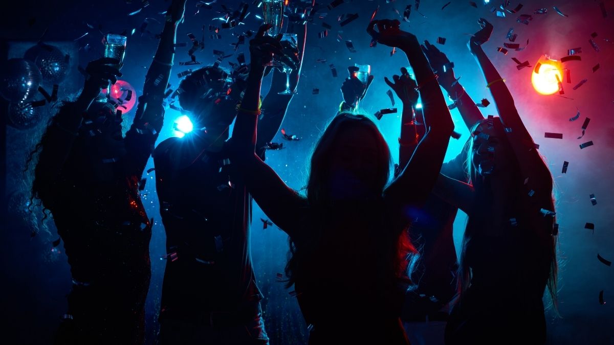 Amid Raipur Nude Party Arrests, Are Nude Gatherings Legally Allowed In India?