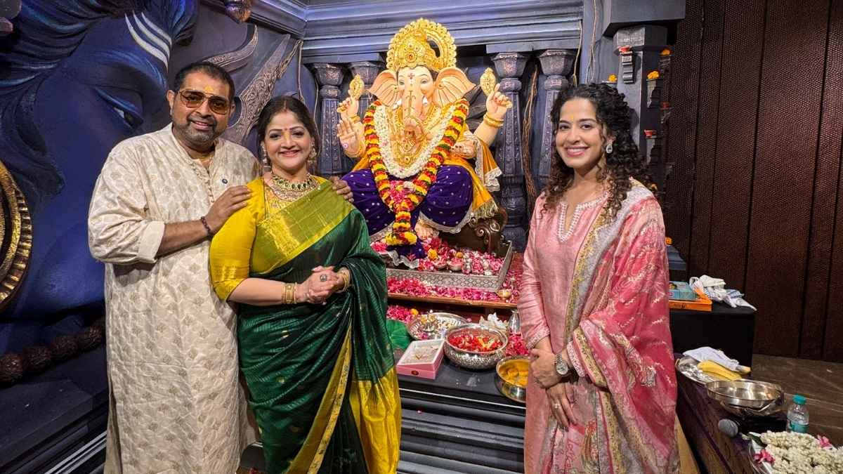 Shankar Mahadevan Fell In Love With His Wife When He Was In 10th Standard!