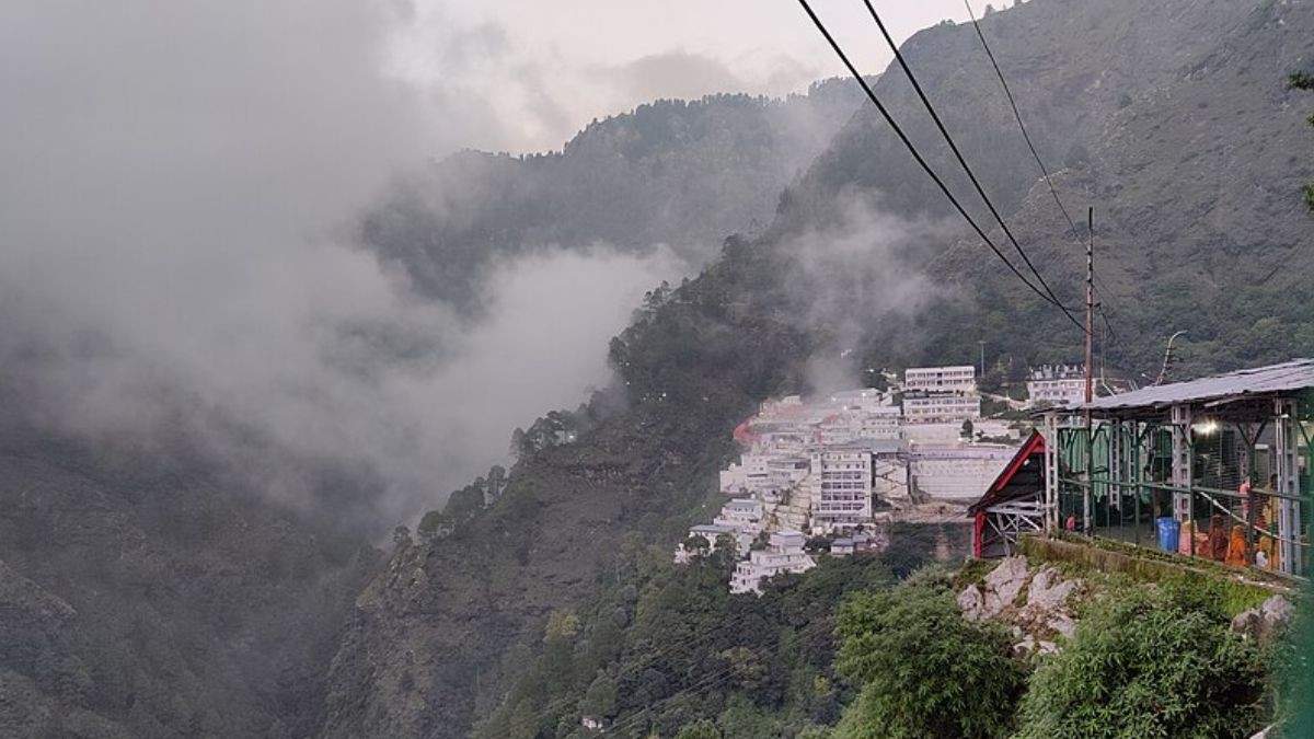 Vaishno Devi Yatra Suspended Due To Landslides; Here’s How To Get 100% Refund On Bookings