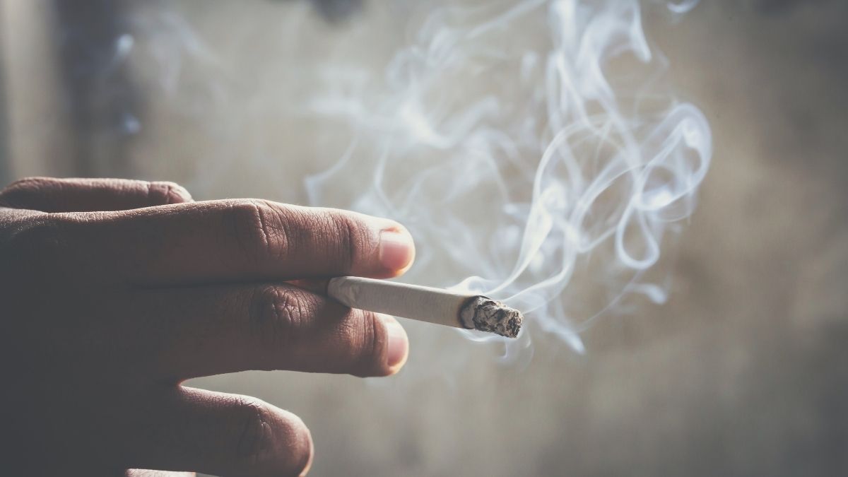 Saudi Arabia: Smoking At Eateries Can Now Get You Fined For Up To SAR5,000!