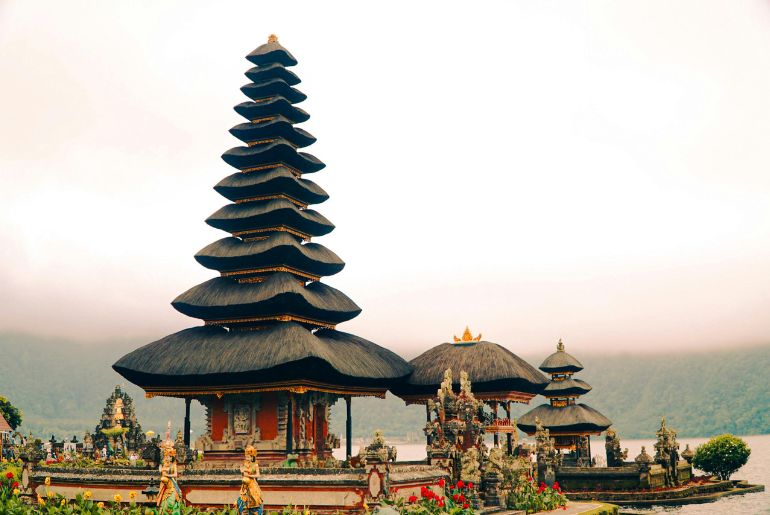 cheapest countries to visit for Diwali