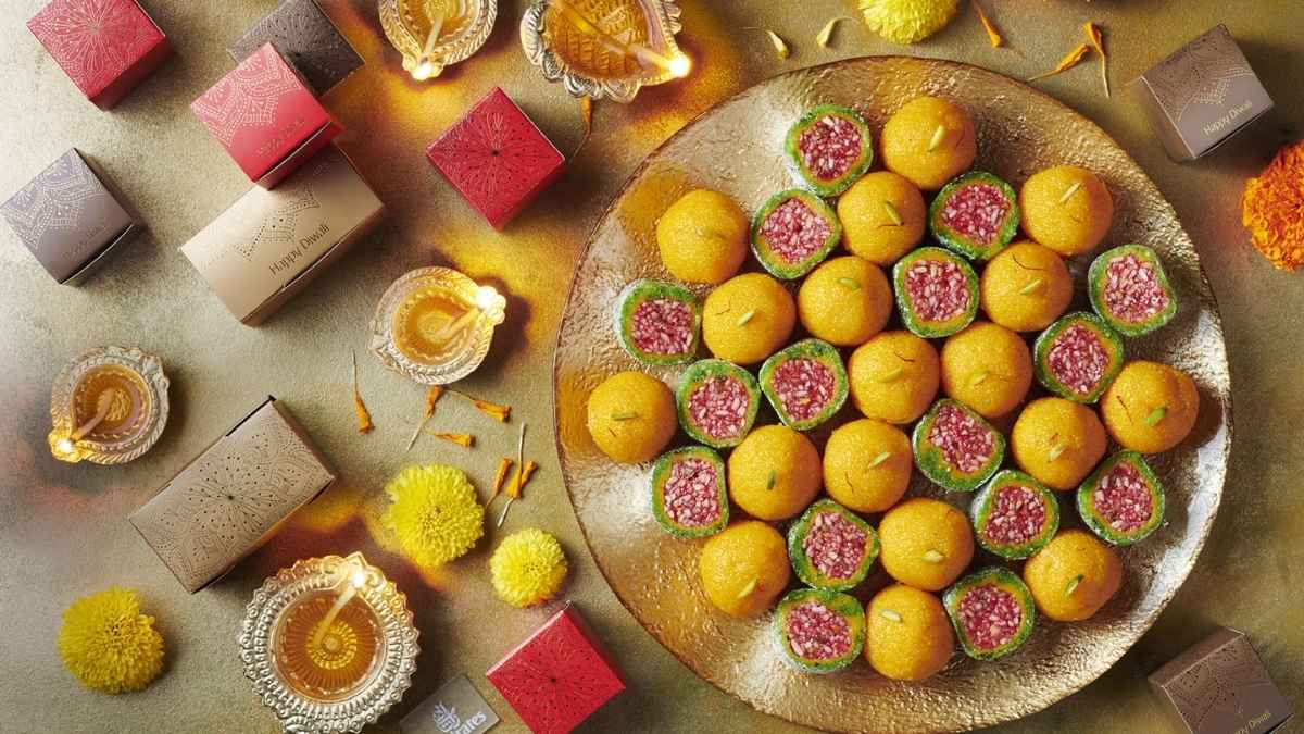 Emirates To Serve Special Diwali Treats Like Motichoor Ladoo & More On Select Flights