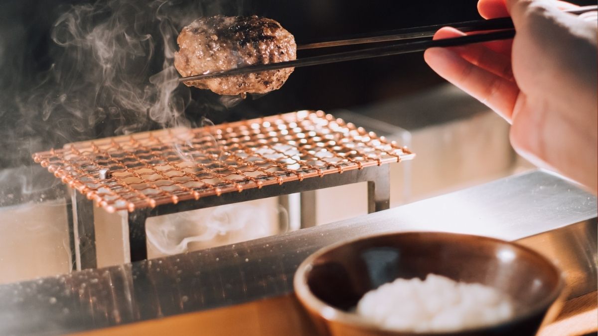 Japanese Cult Burger Spot, Hikiniku To Come, Is All Set To Open In Dubai!